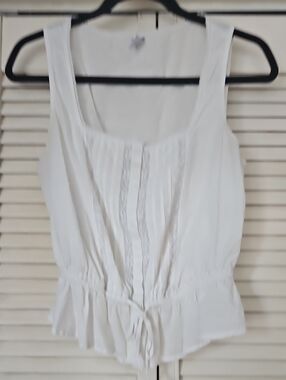 Old Navy White Lace-Trim Peplum Camisole